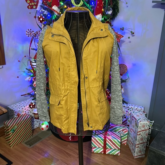 Love Tree - Picture 1 of 2